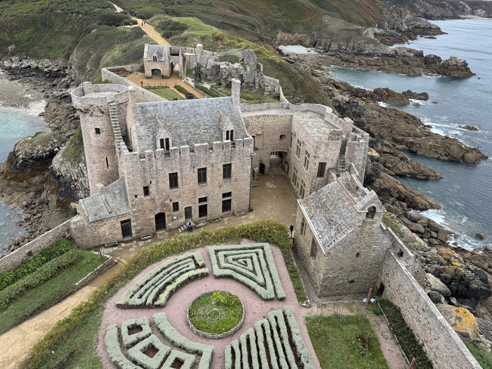 Header image for 22240 Plévenon, France