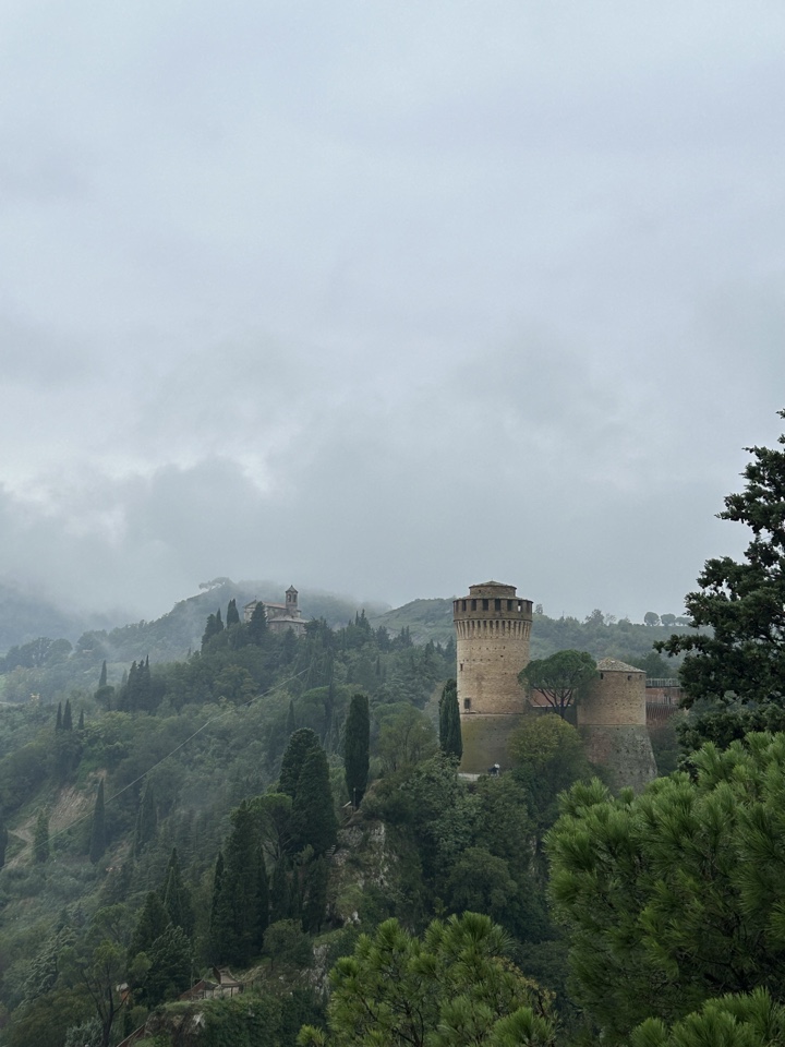 Header image for 48013 Brisighella RA, Італія