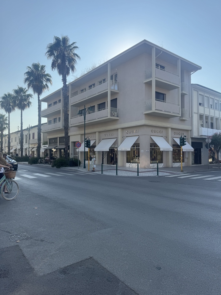 Header image for 55042 Forte dei Marmi LU, Italy