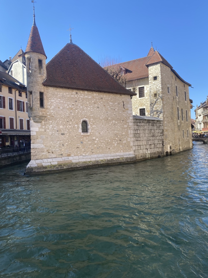 Header image for 74000 Annecy, France