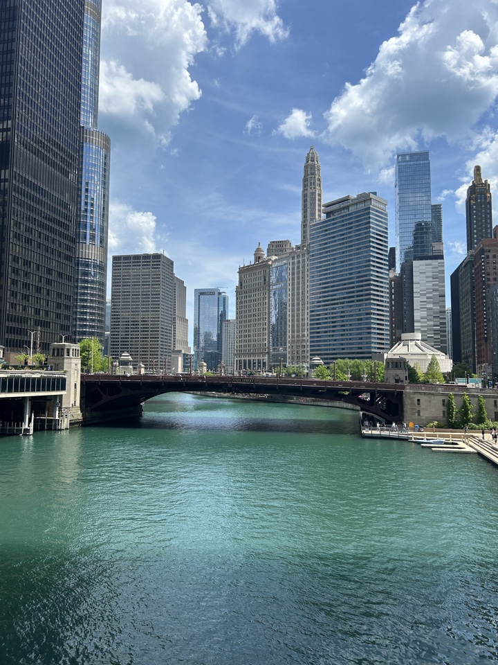 Header image for Chicago, IL, United States