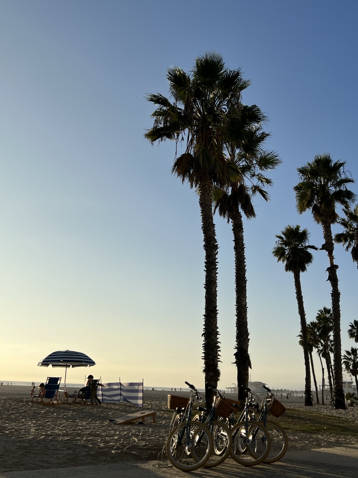 Header image for Los Angeles, CA, United States