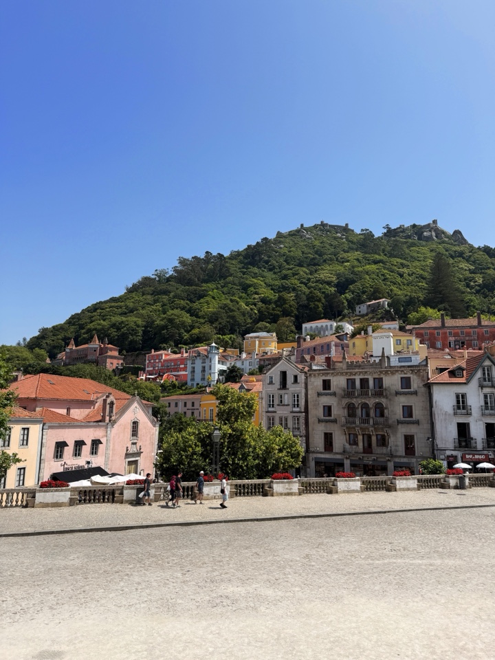 Header image for Sintra, Portugal