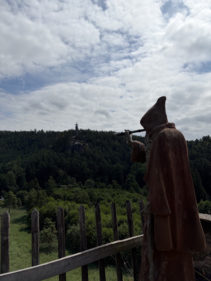 Header image for Sloup v Čechách, Okres Česká Lípa, Česko