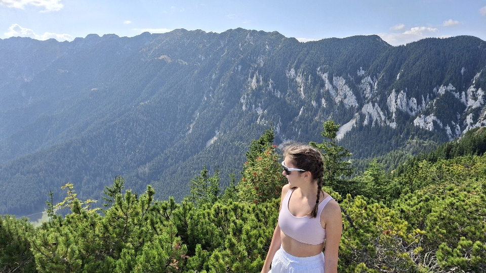 ioana'straveling's header image