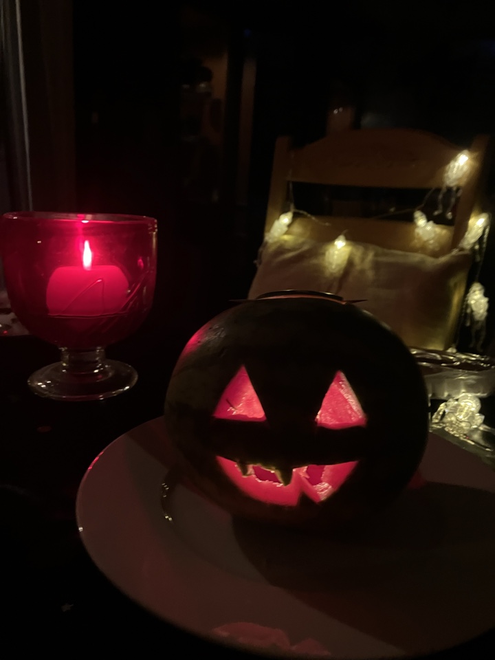 lucyeliz's header image