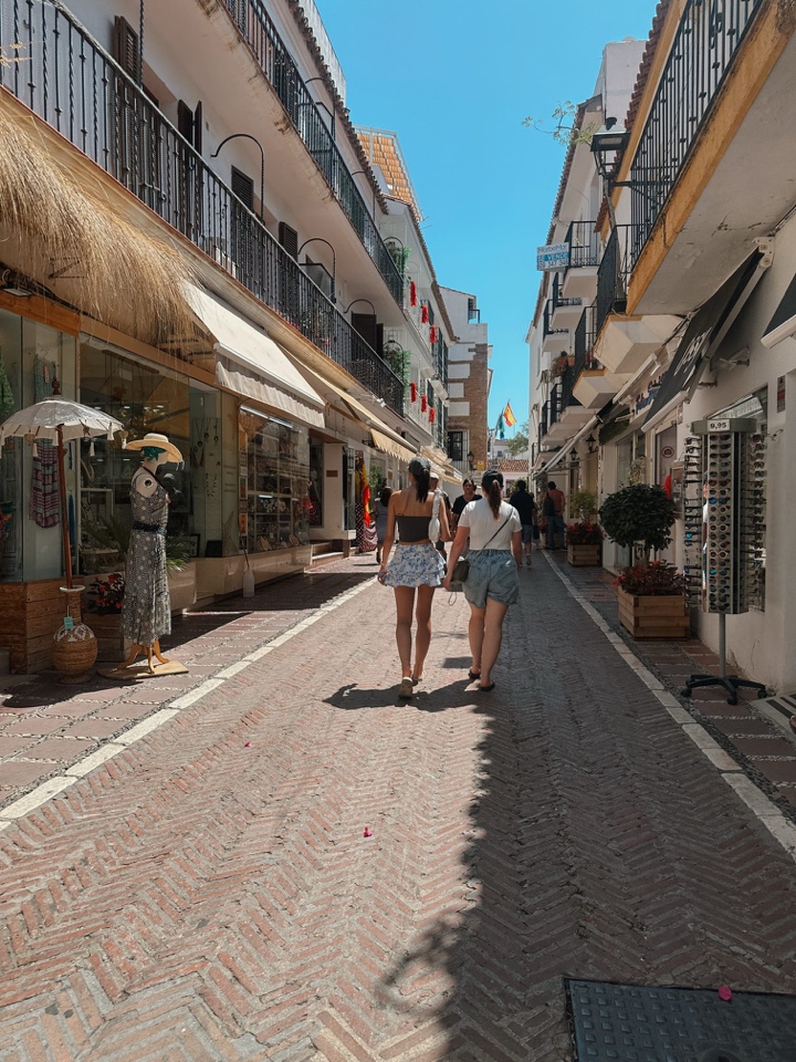 Tpny's header image