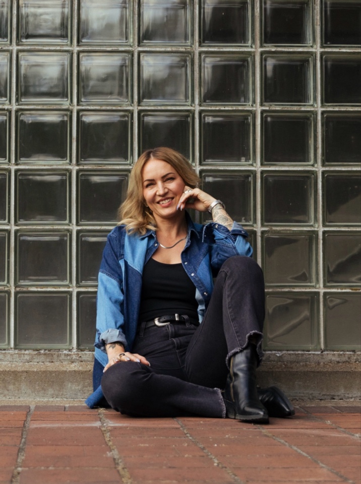 deepishmood's profile picture