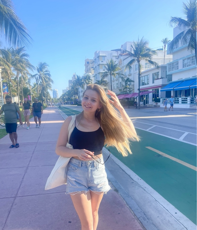 nicolebrown's profile picture