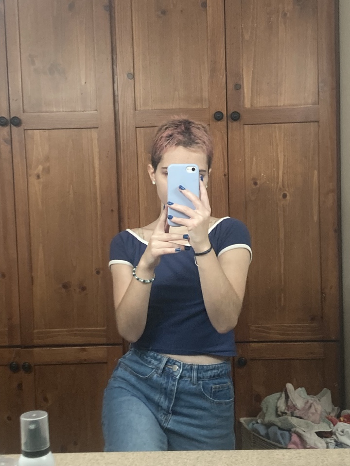 valentine143's profile picture